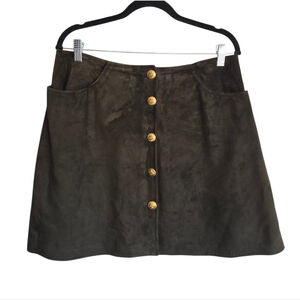 Danier Genuine Leather A-Line Button Front Mini Skirt Brown Suede Look Size 14